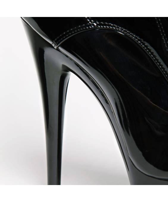 BOTTINES VINYLE NOIR PLATE FORME LACET
