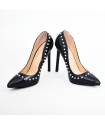 ESCARPIN VINYLE NOIR CLOUTÉ TALON NOIR